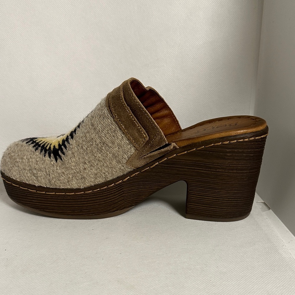 Born Leather and Wool Aztec Pattern Platform Clog… - image 6